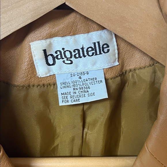 Bagatelle Tan Leather Blazer women’s size 4 - Picture 2 of 3